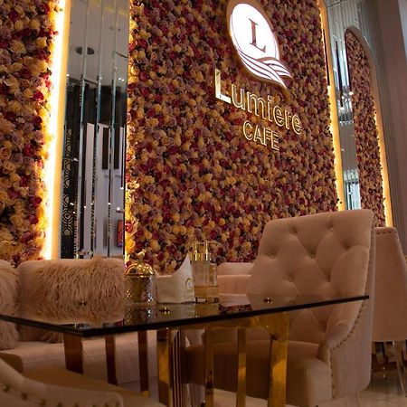 דוחה New Blue Rose Hotel מראה חיצוני תמונה