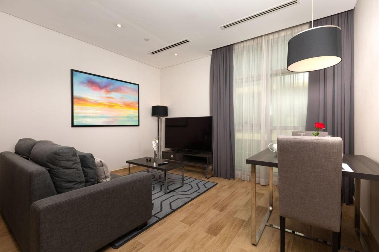 דוחה New Blue Rose Hotel מראה חיצוני תמונה