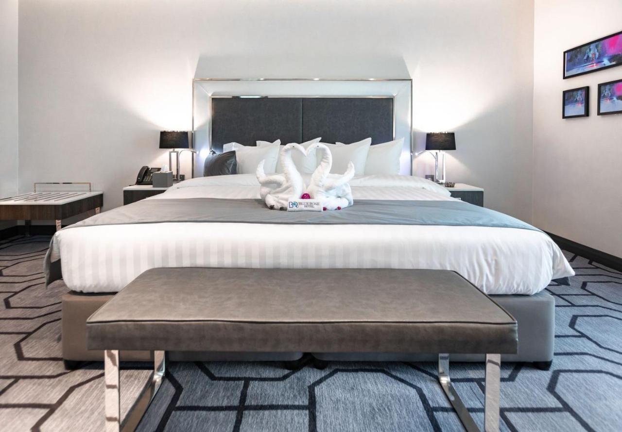 דוחה New Blue Rose Hotel מראה חיצוני תמונה