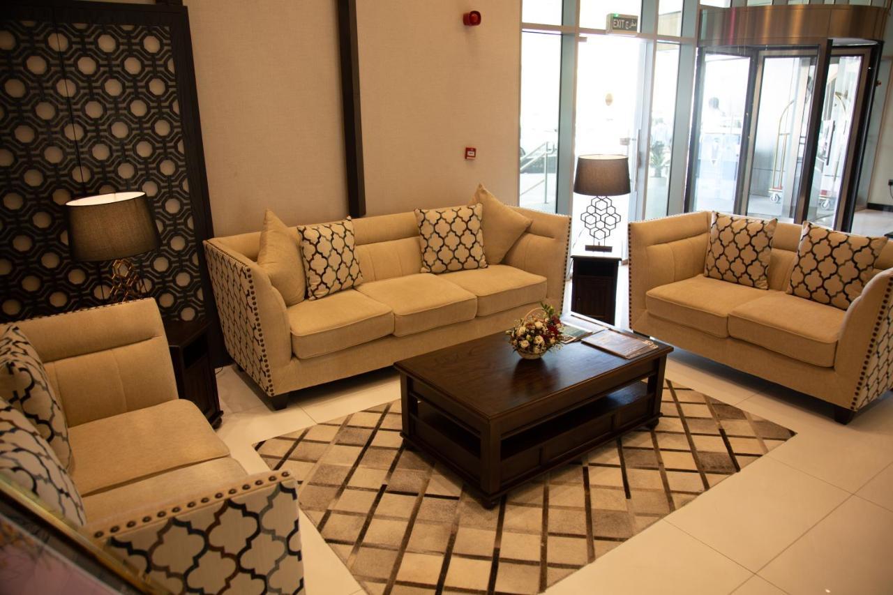 דוחה New Blue Rose Hotel מראה חיצוני תמונה
